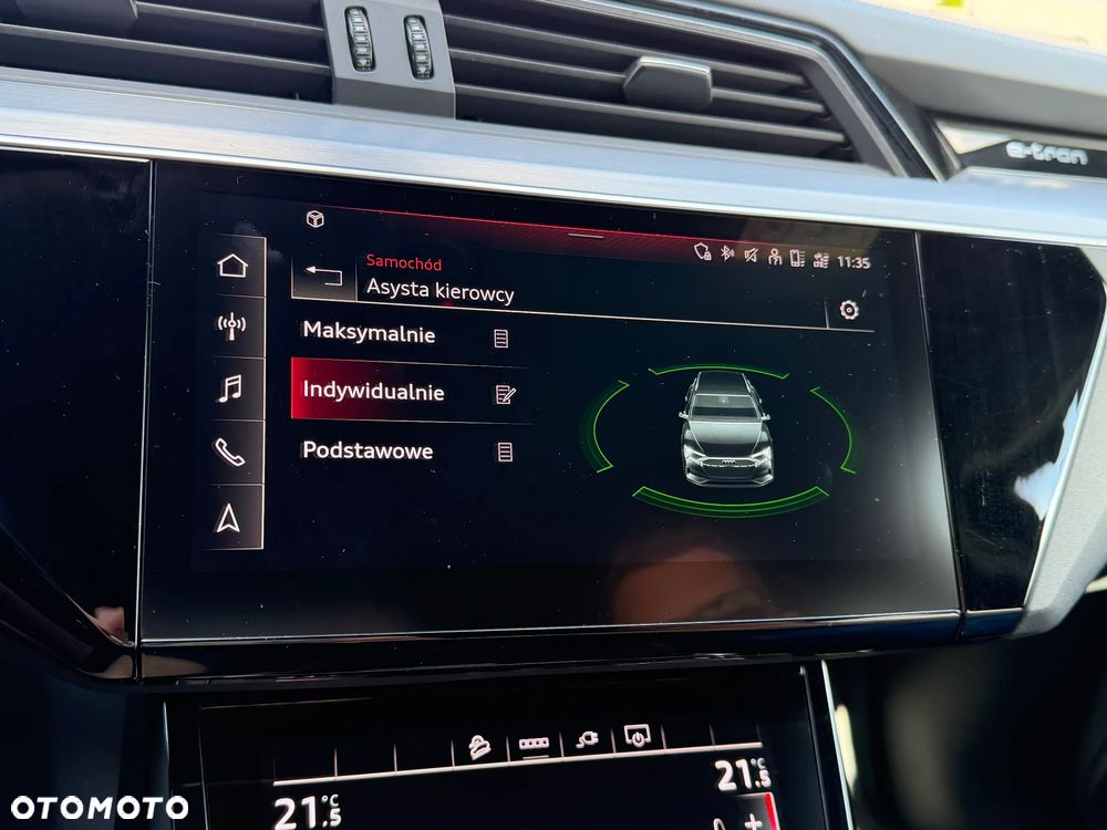 Audi e-tron - 34