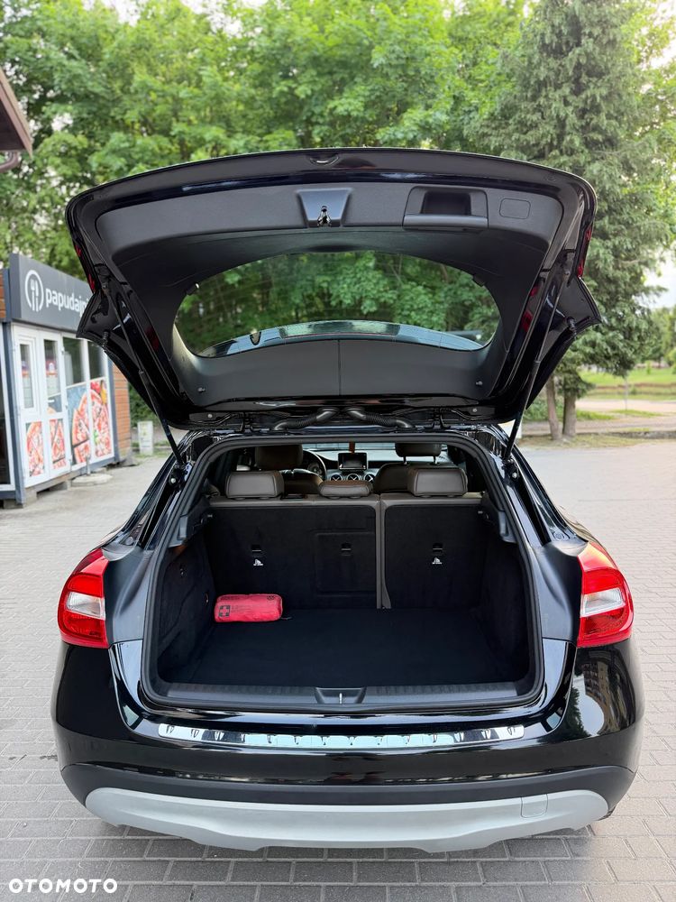 Mercedes-Benz GLA 200 CDI Edition 1 - 21