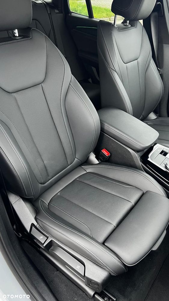 BMW X3 xDrive20d - 19