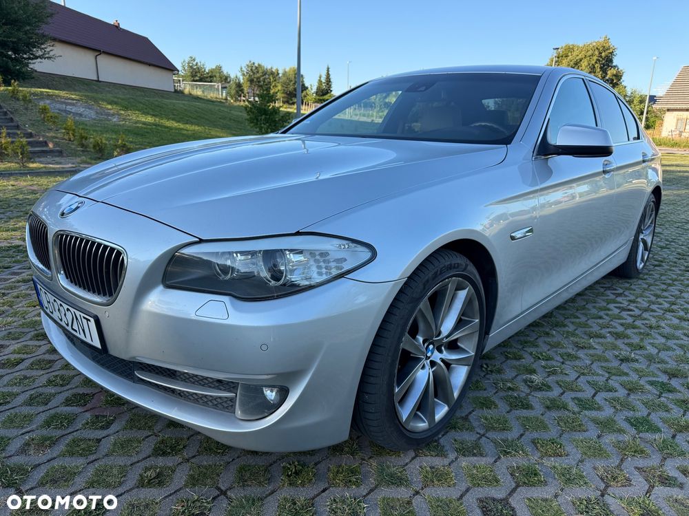 BMW Seria 5 530d xDrive Modern Line - 1