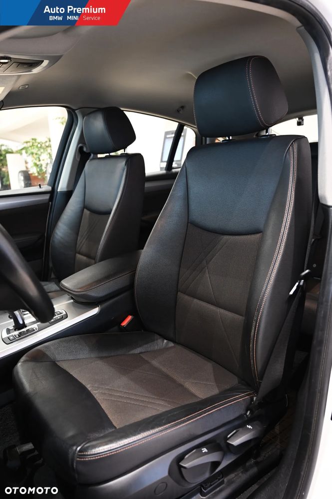 BMW X4 xDrive20i - 14