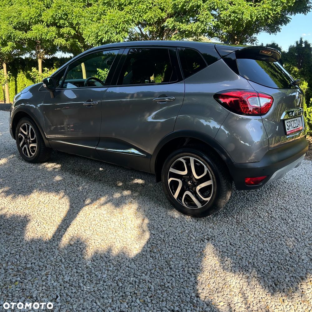 Renault Captur dCi 90 EDC Helly Hansen - 10