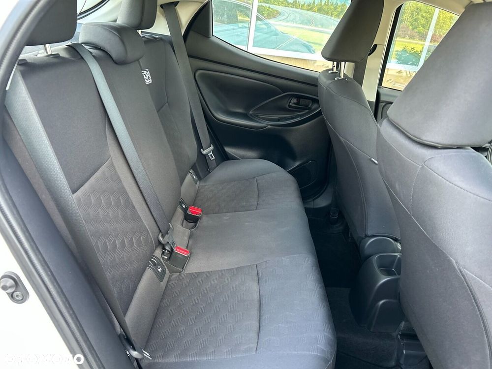Toyota Yaris 1.5 Comfort - 22