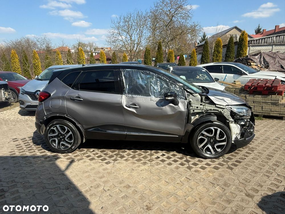 Renault Captur ENERGY TCe 90 Experience - 4