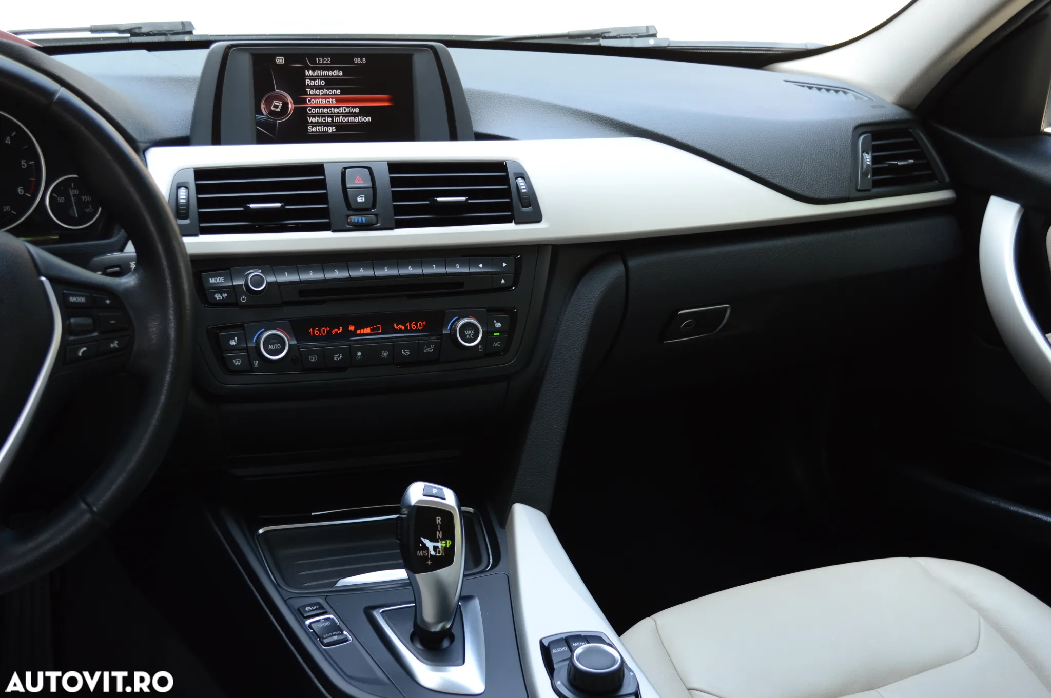 BMW Seria 3 320d Efficient Dynamic Edition Aut. - 34