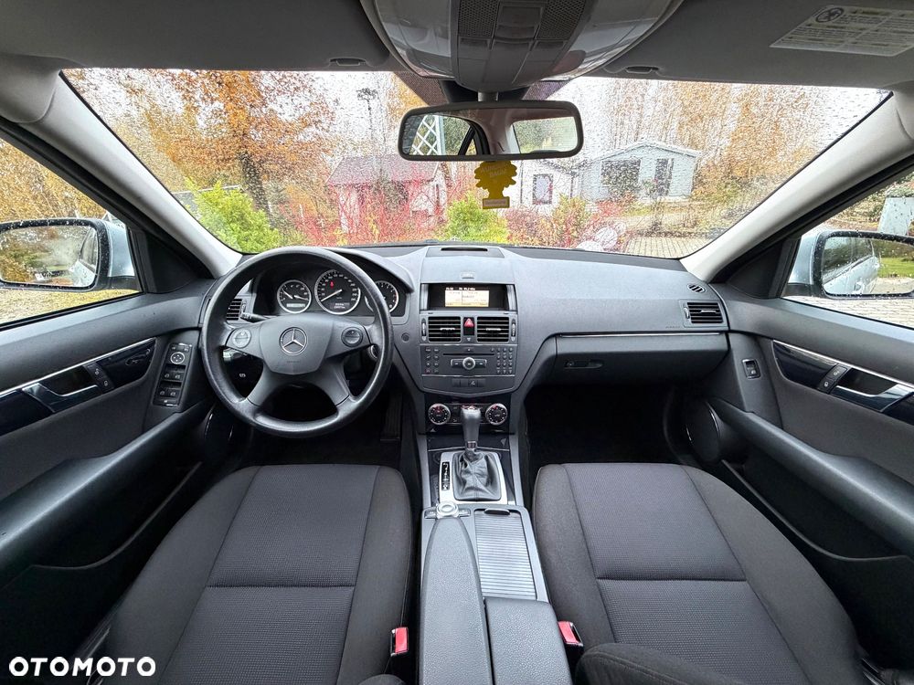 Mercedes-Benz Klasa C 180 T Kompressor Automatik Classic - 11