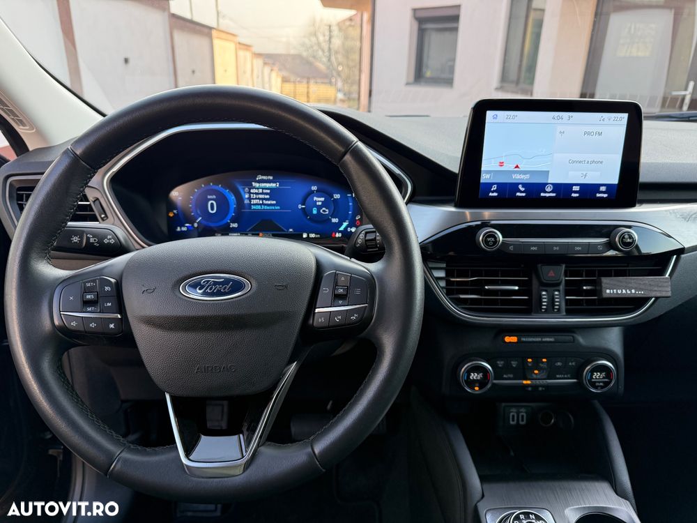 Ford Kuga 2.5 Duratec FHEV TITANIUM - 19