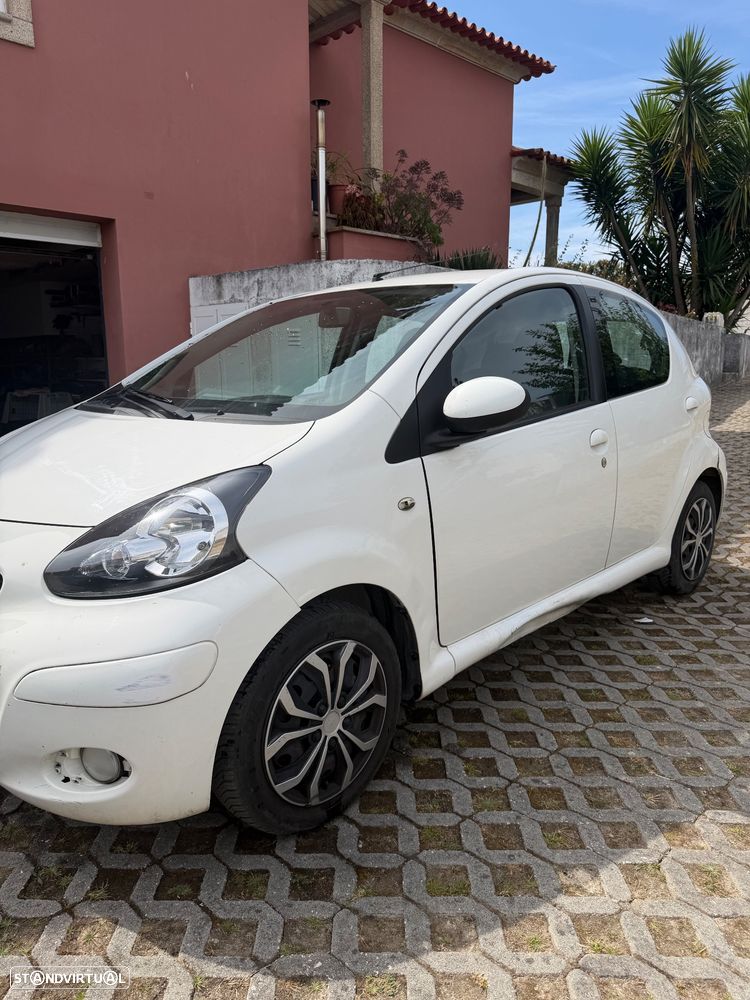 Toyota Aygo 1.0 + AC - 4
