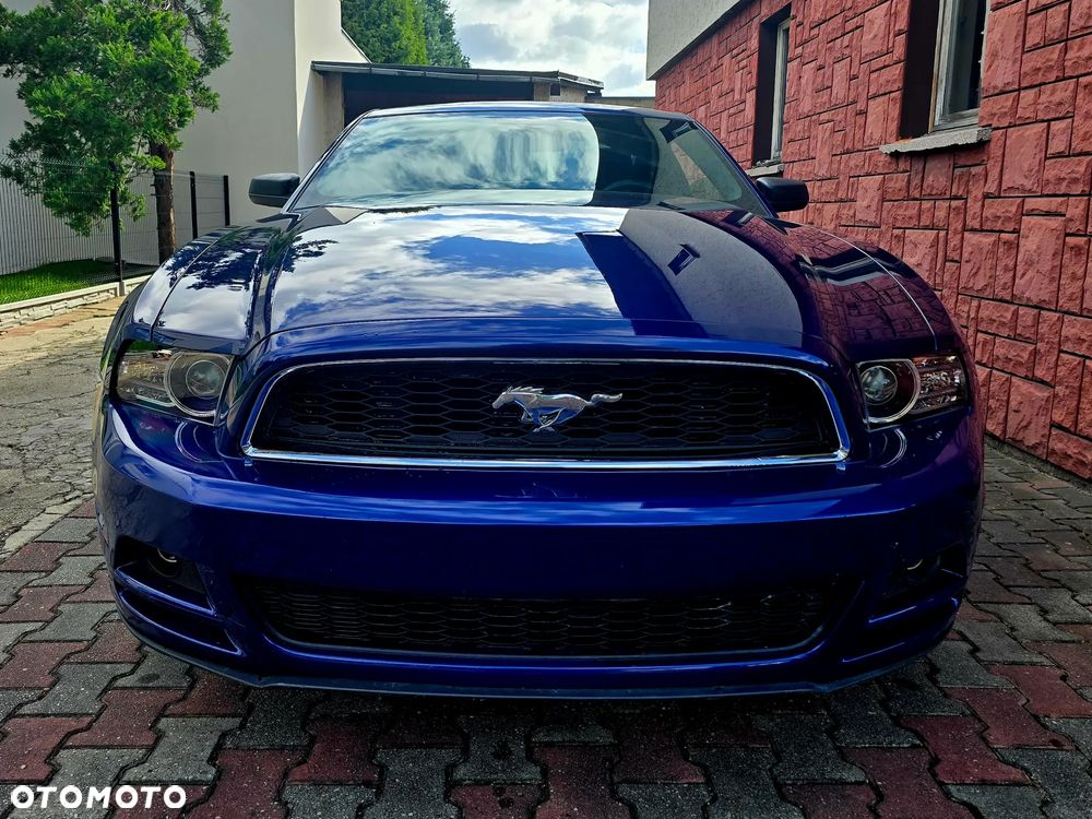 Ford Mustang - 2