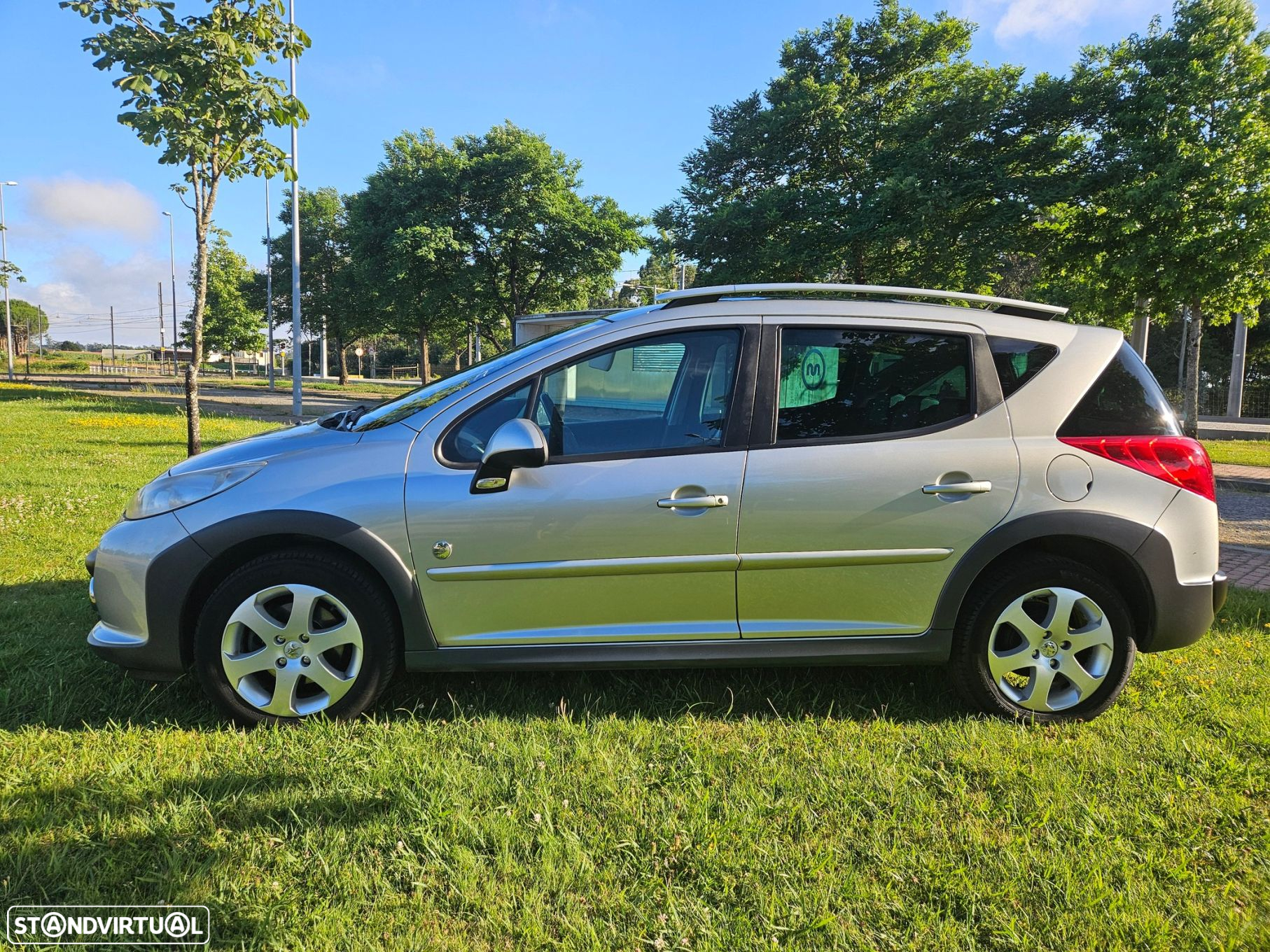 Peugeot 207 SW 1.6 HDi Outdoor - 3