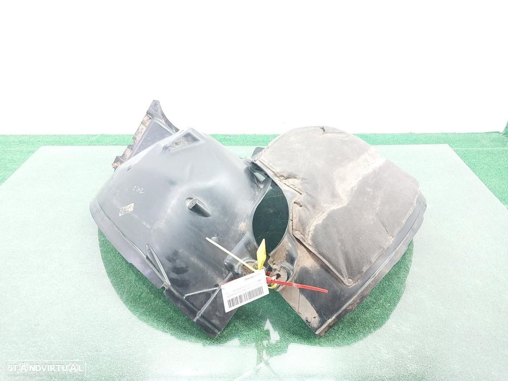 RODA DIANTEIRA ESQUERDA LAND ROVER DISCOVERY - 1