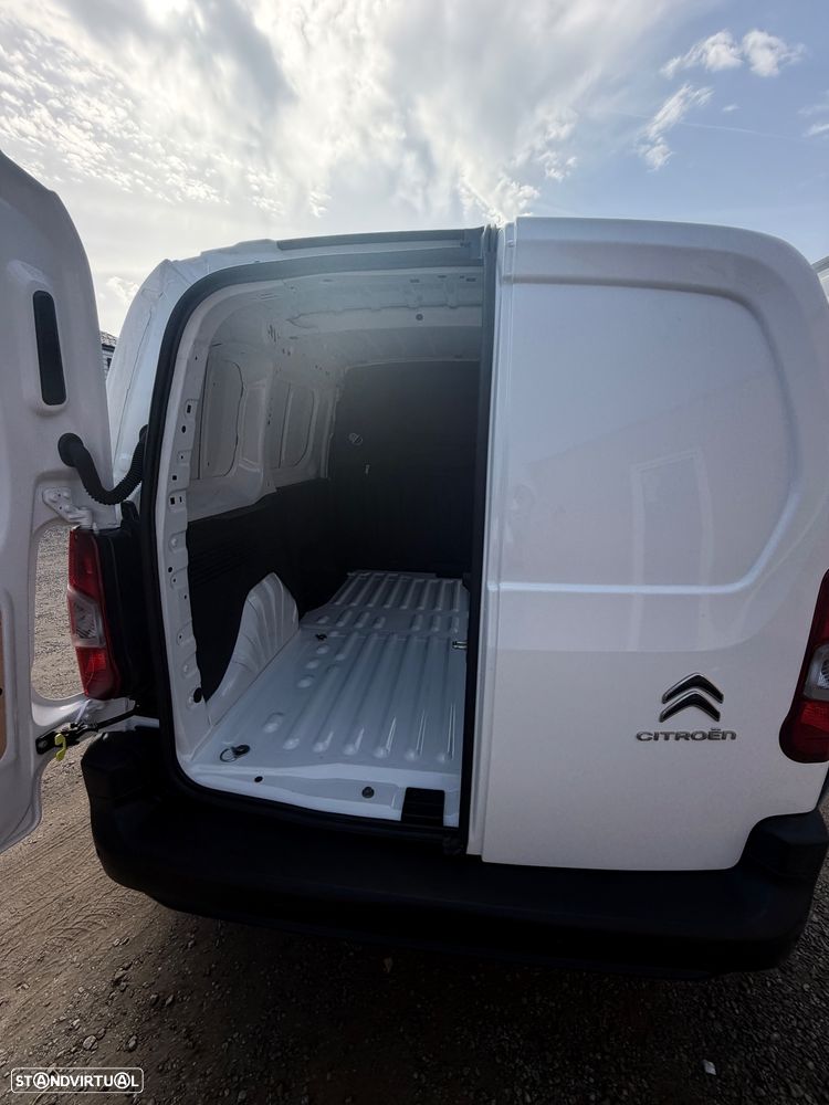 Citroën E BERLINGO VAN M800 100KW 136 CV BATERIA 50 KWH 3 LUGARES - 24