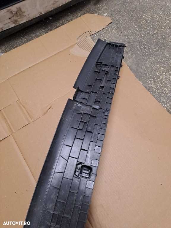 Grila activa inferioara hota clapete Bmw seria 5 G60 - 7