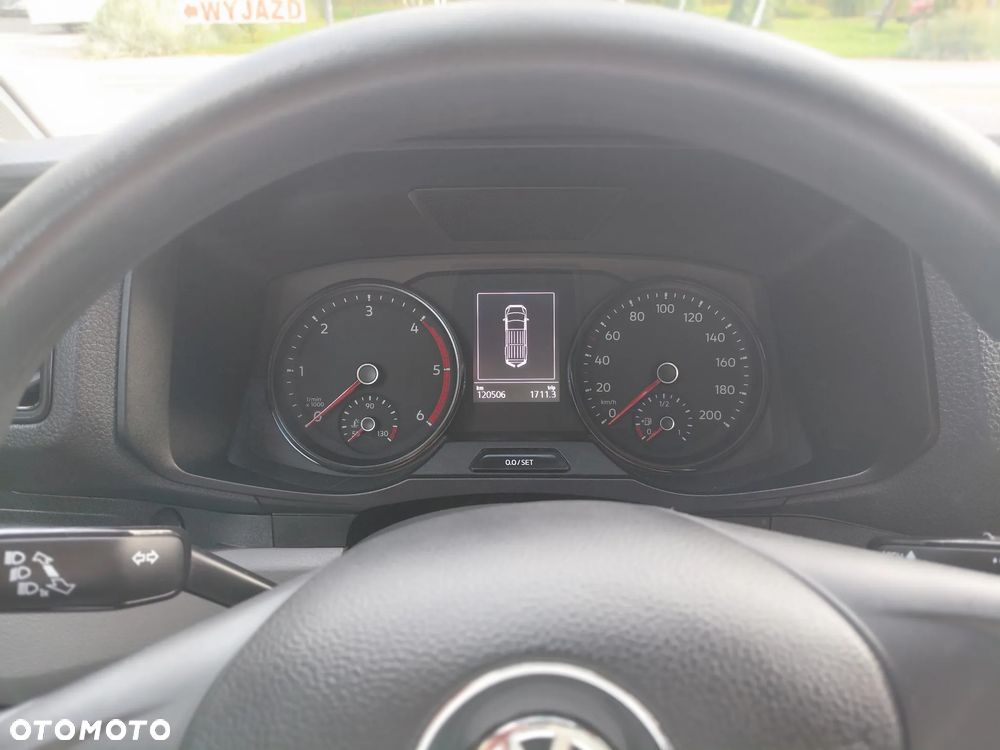 Volkswagen CRAFTER L2H1--2.0 TDI140 - 9