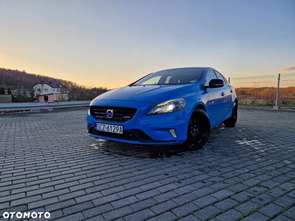 Volvo V40 D4 RDesign - 2