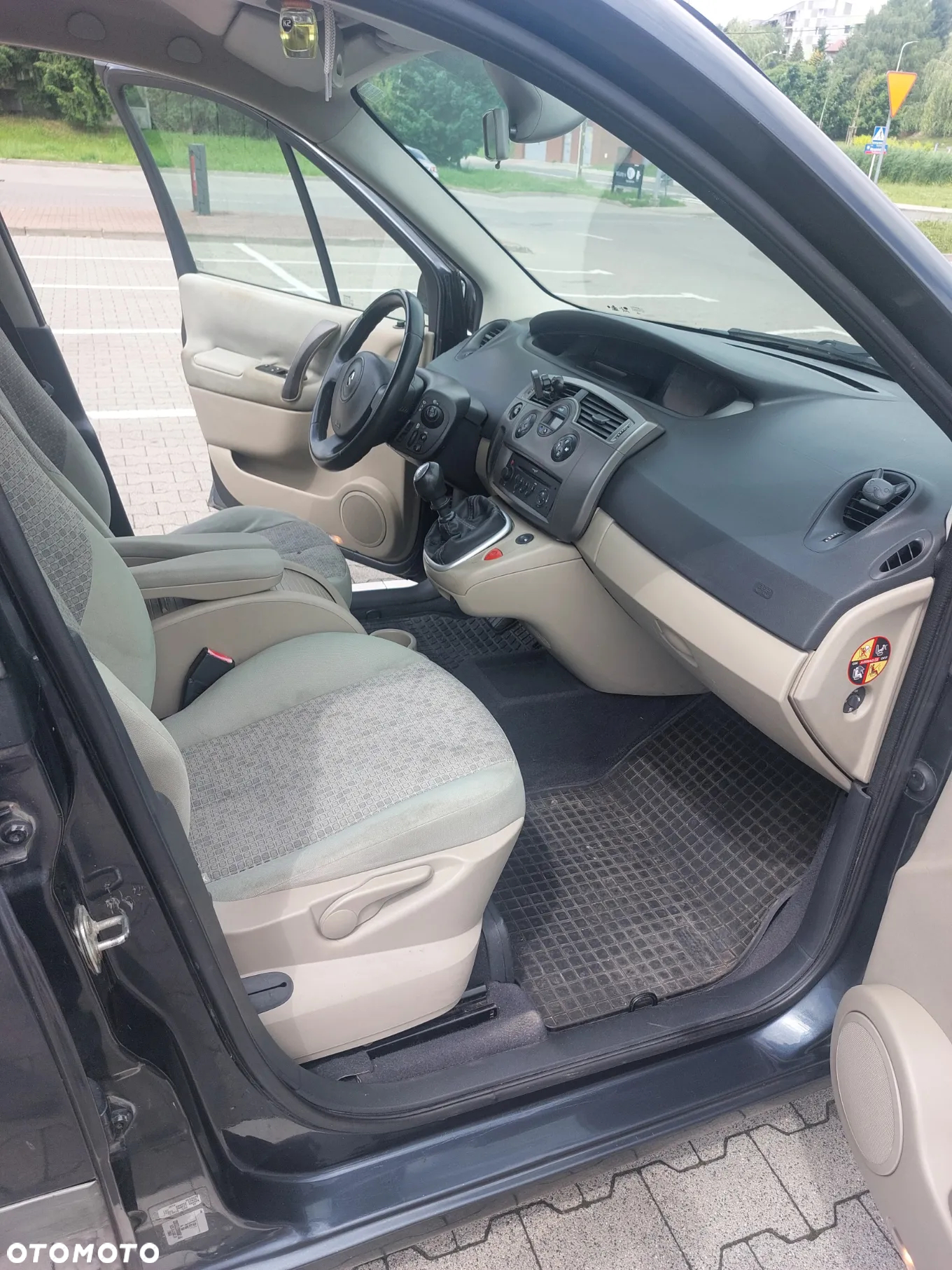 Renault Scenic - 13