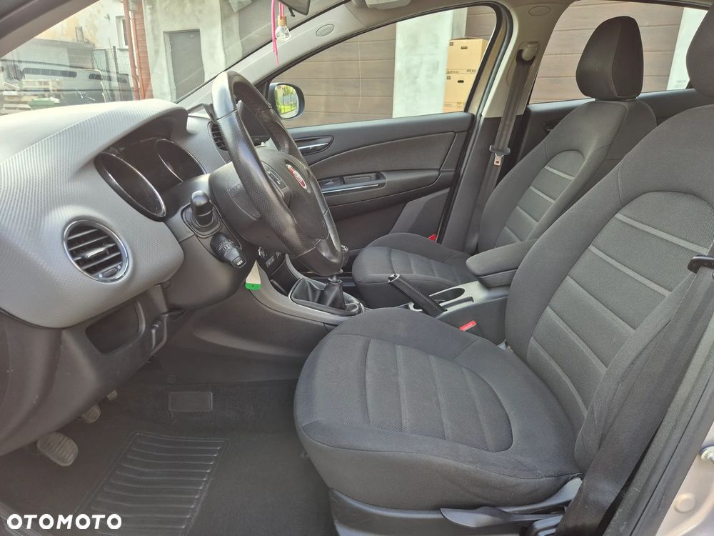 Fiat Bravo 1.4 T-Jet 16V Dynamic - 13