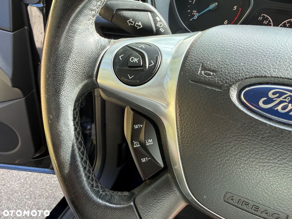 Ford Kuga 2.0 TDCi 2x4 Individual - 25