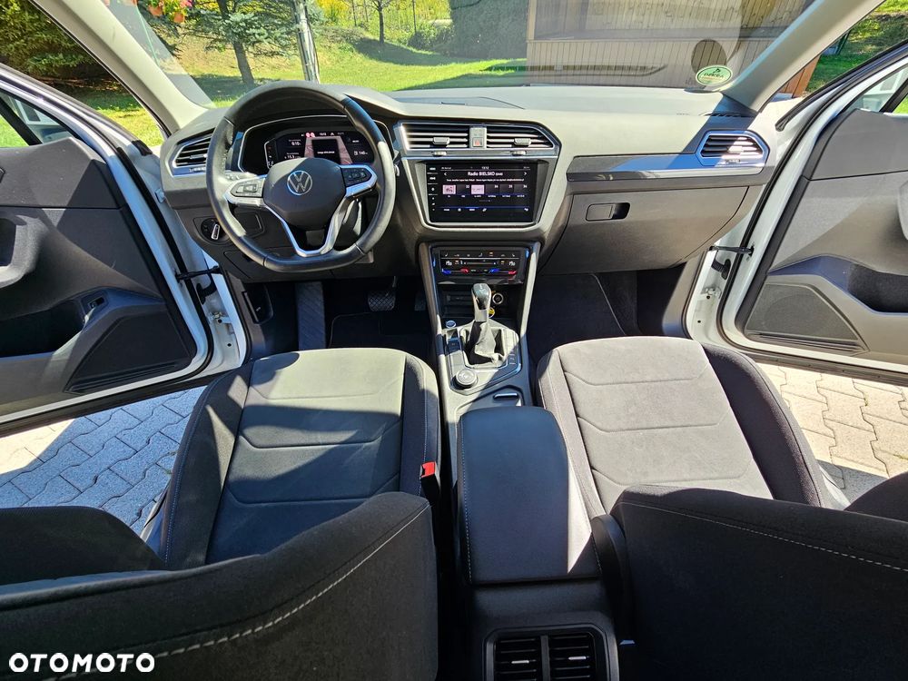 Volkswagen Tiguan 2.0 TDI SCR 4MotION DSG Elegance - 19