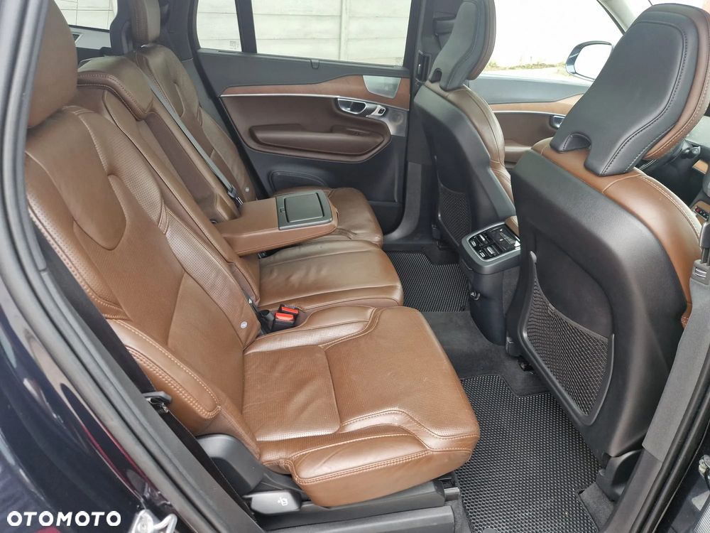 Volvo XC 90 - 14
