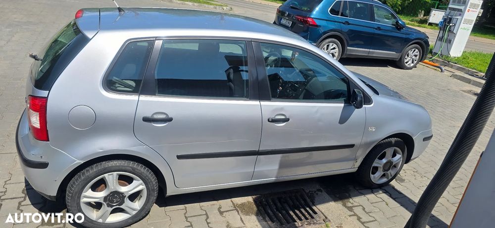 Volkswagen Polo 1.2 Trendline - 4