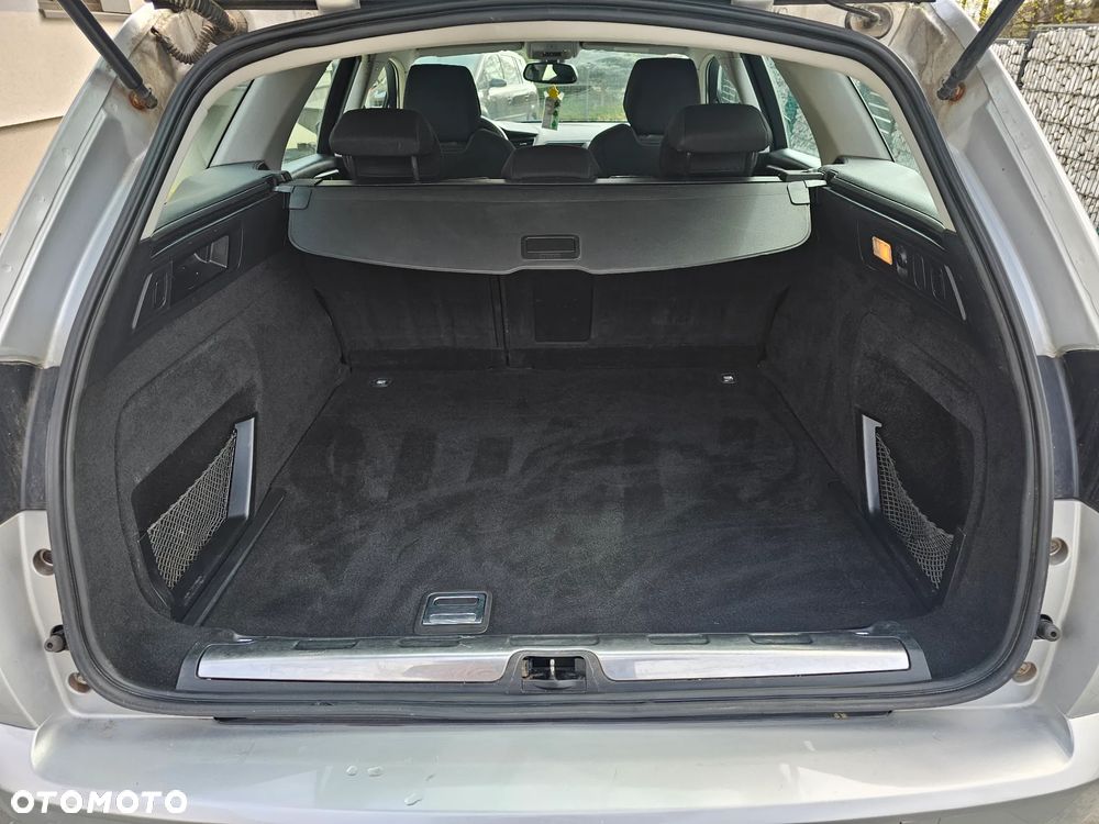 Citroën C5 2.0 HDi Dynamique Equilibre Navi - 19