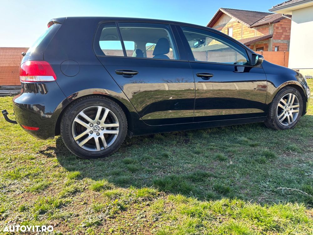Volkswagen Golf - 13