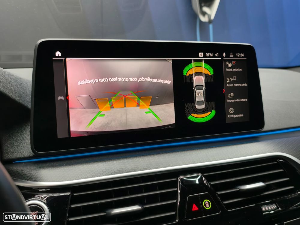 BMW 530 e Pack M - 22