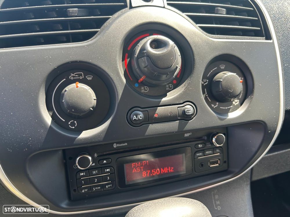 Renault KANGOO 33KWh NACIONAL IVA DEDUTIVEL - 10
