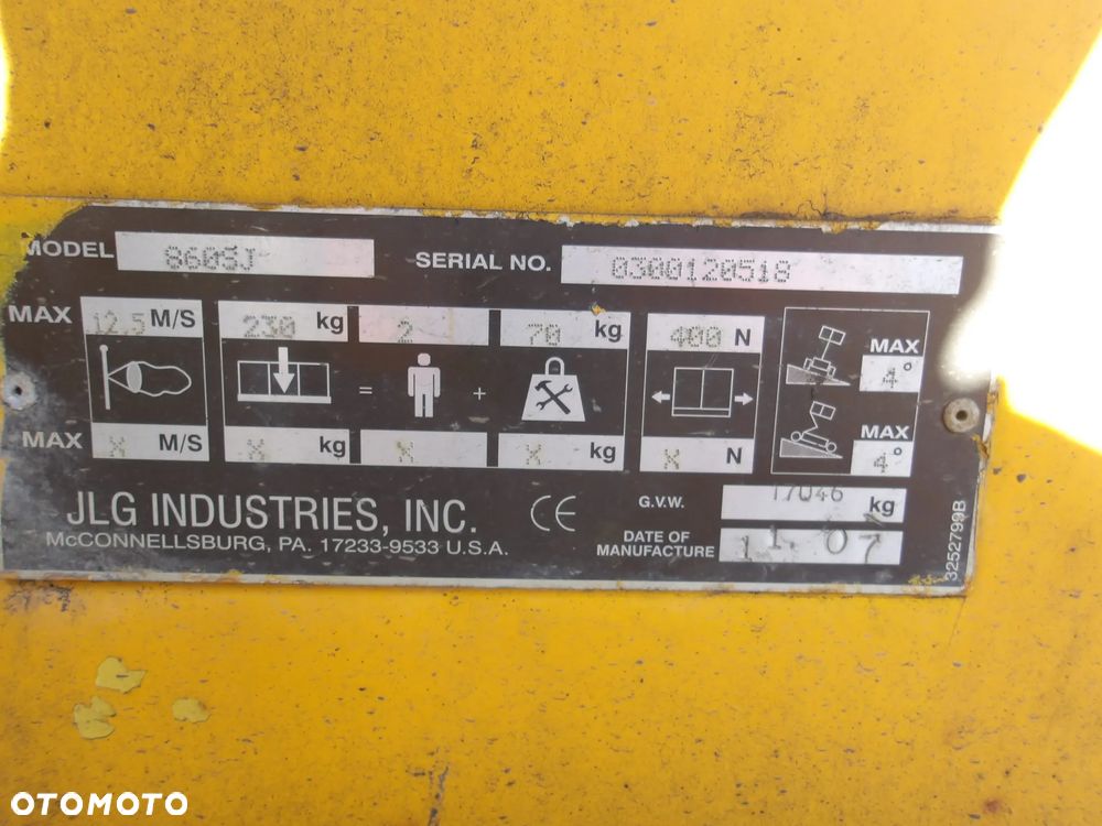 JLG 860SJ - 15
