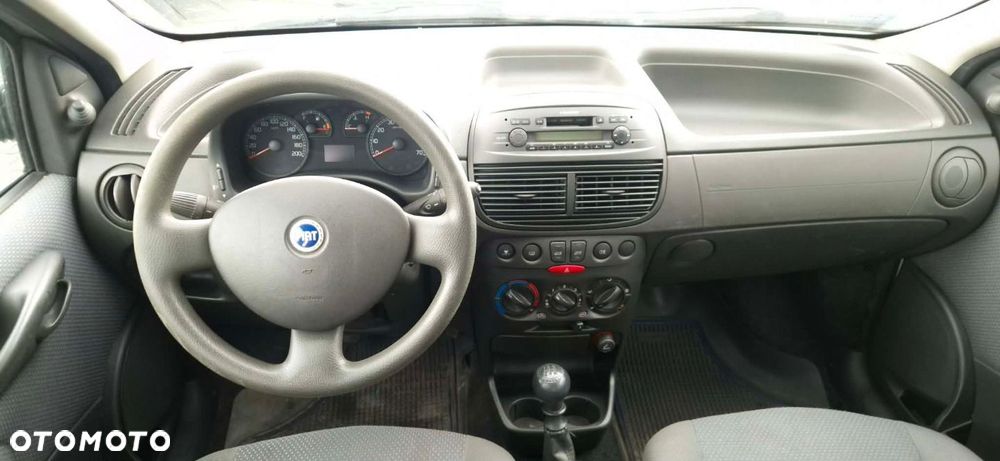 Fiat Punto - 7