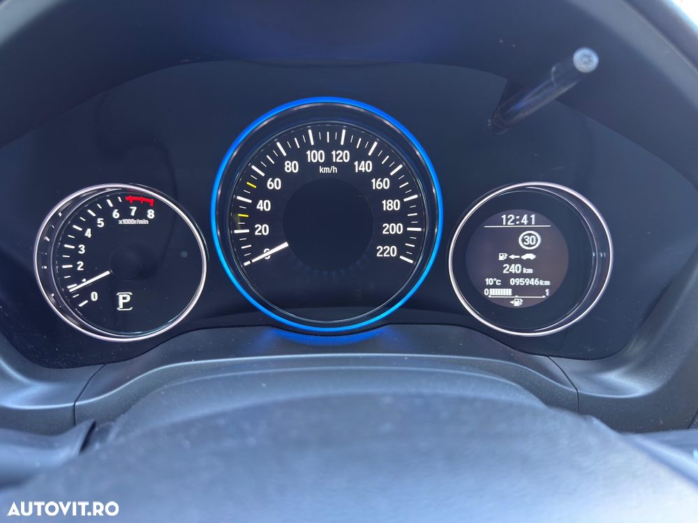 Honda HR-V 1.5 i-VTEC 4x2 CVT Executive - 9