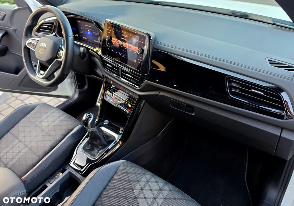 Volkswagen T-Roc 1.5 TSI R-Line - 31