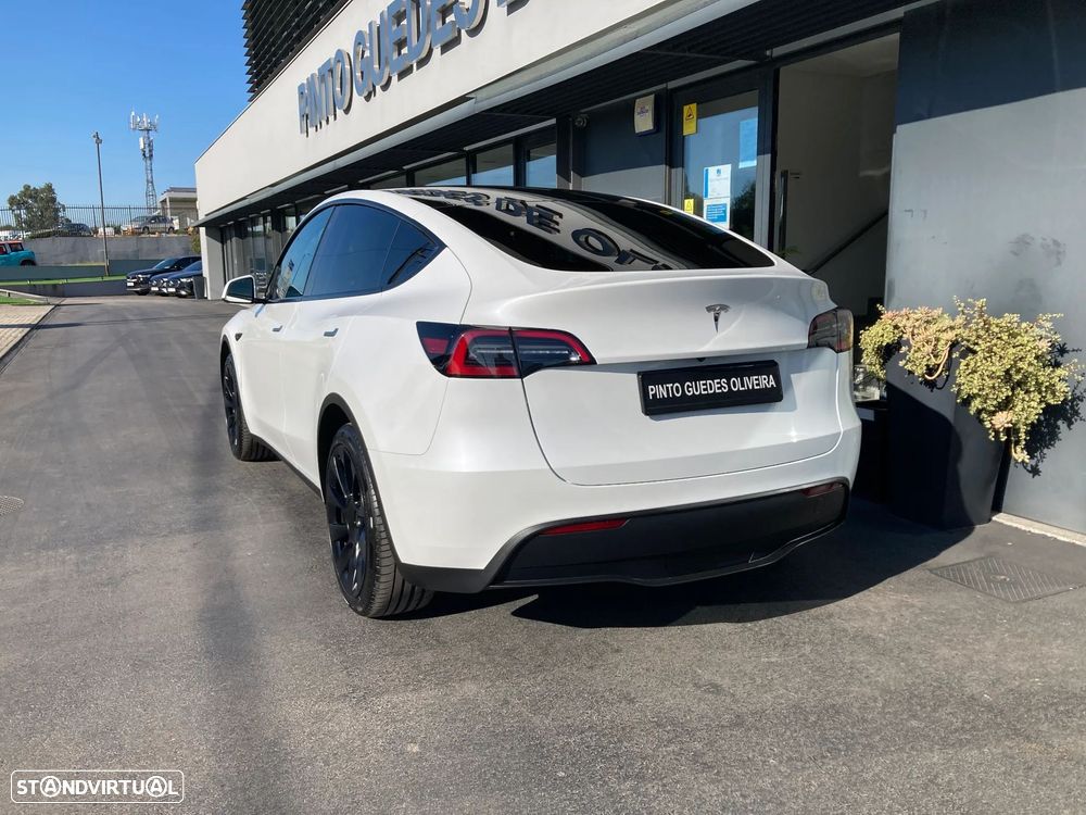 Tesla Model Y RWD - 7