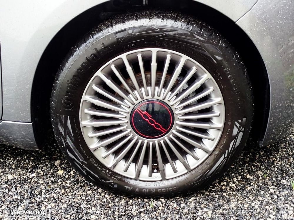 Fiat 500e 23,8kWh Red - 12