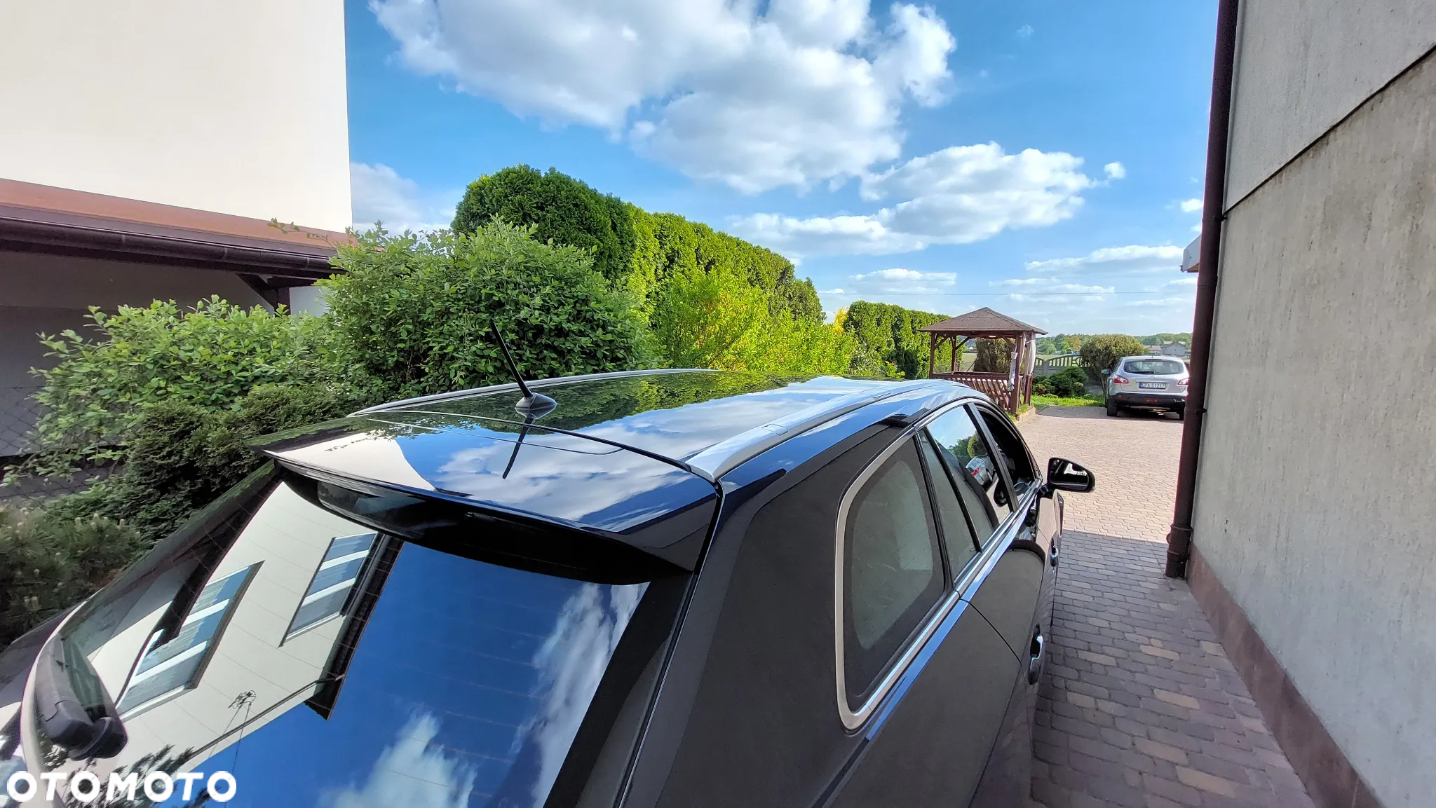 Toyota Avensis 1.8 Sol plus NAVI - 9
