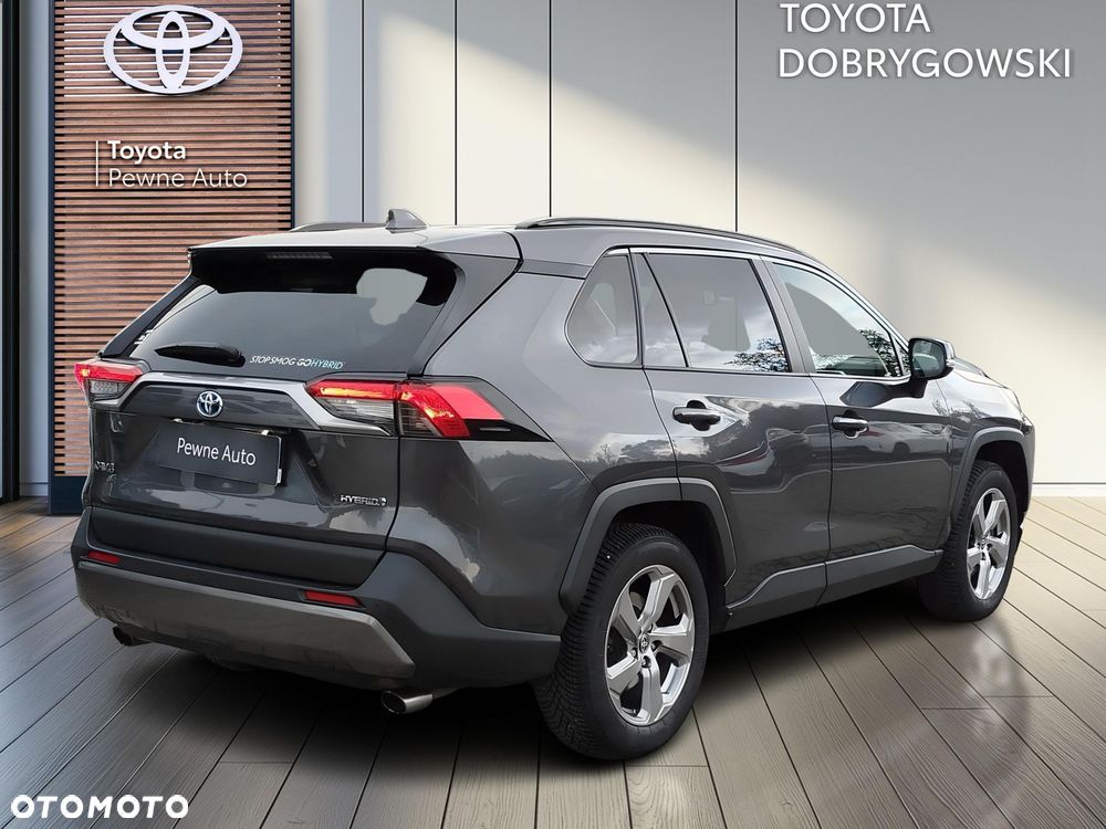 Toyota RAV4 - 5