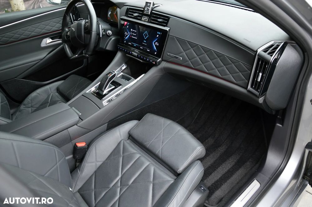 DS Automobiles DS 9 1.6 PHeV EAT8 Rivoli + - 6