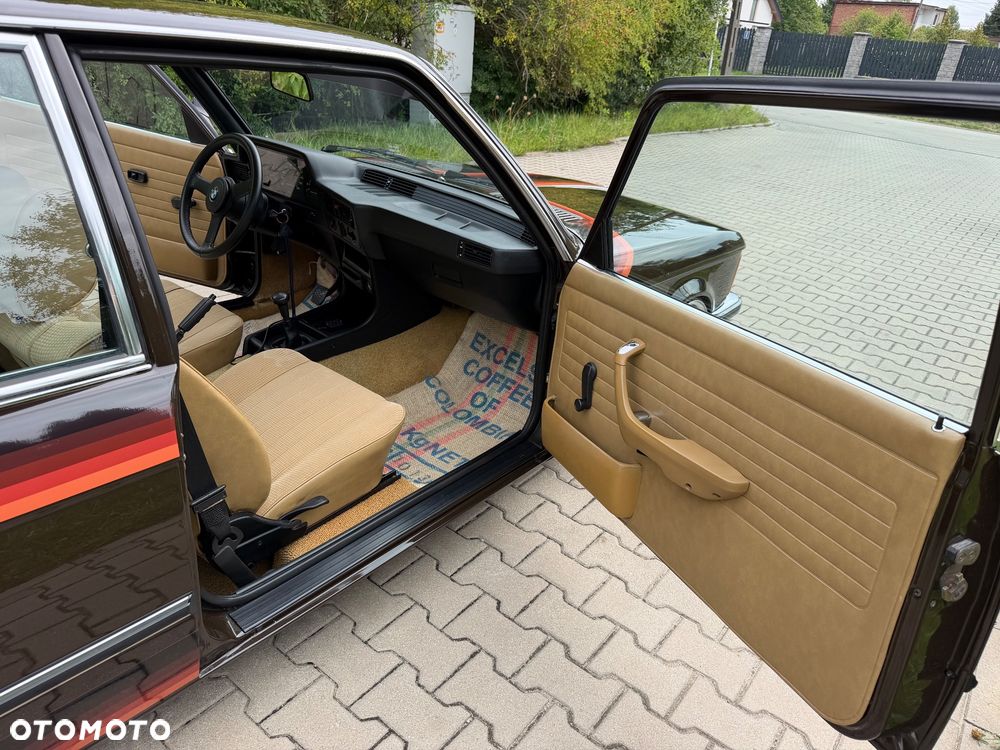 BMW Seria 3 - 13