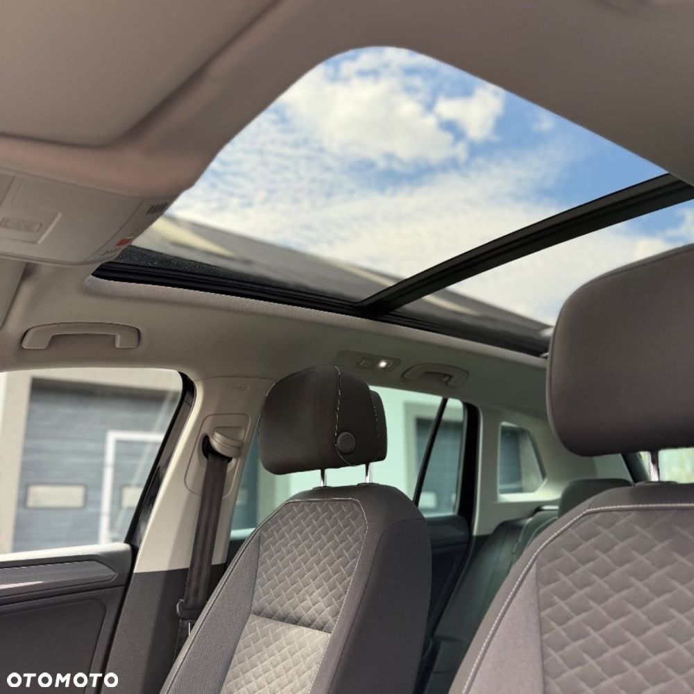 Volkswagen Tiguan - 19