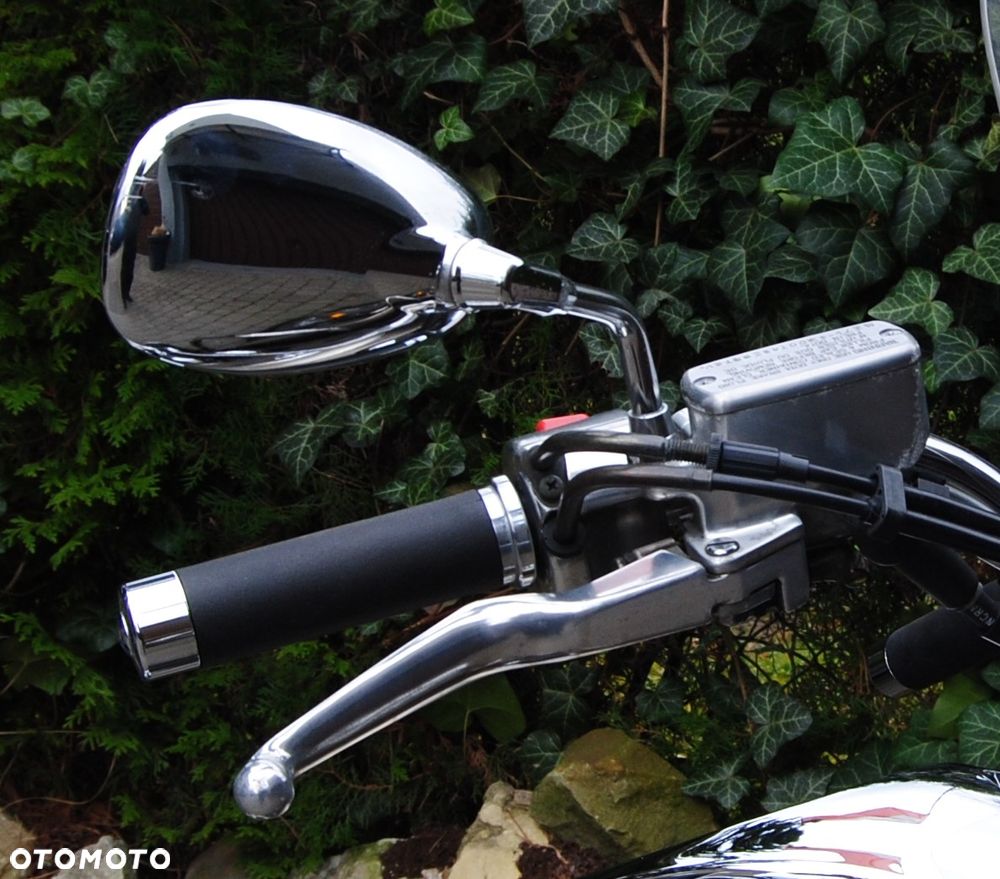 Yamaha Road Star - 17