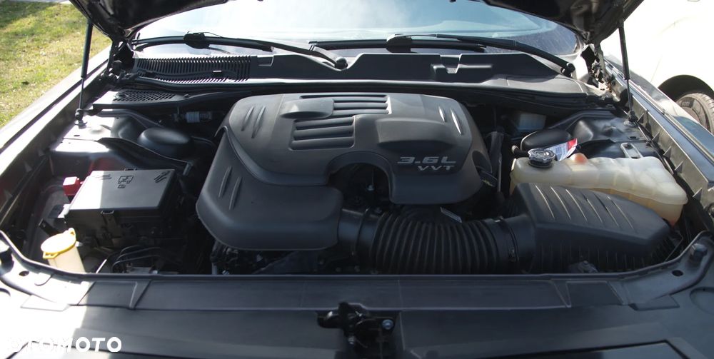 Dodge Challenger 3.6 SXT - 26