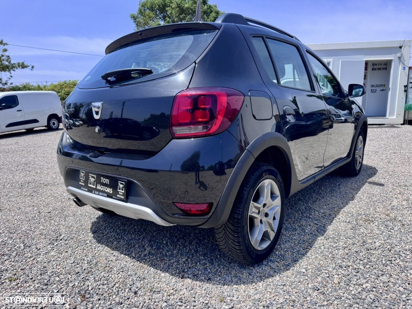 Dacia Sandero - 3
