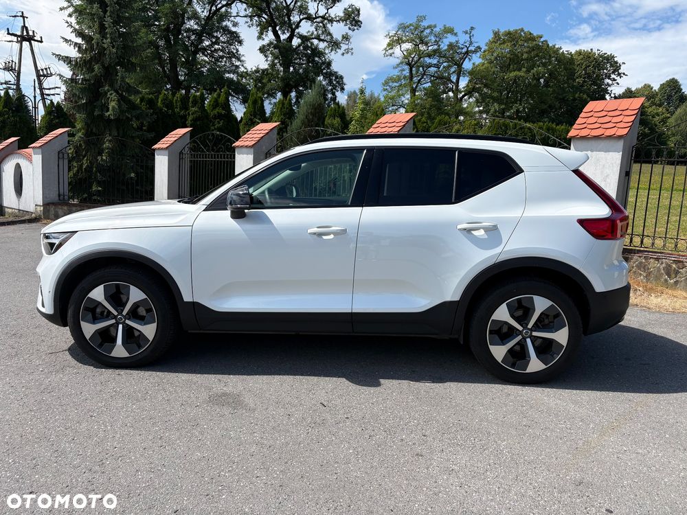 Volvo XC 40 B5 AWD Ultimate Dark - 6