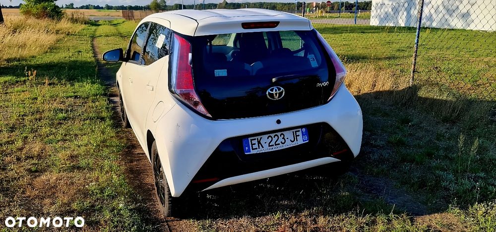 Toyota Aygo x-cite Style Selection - 4