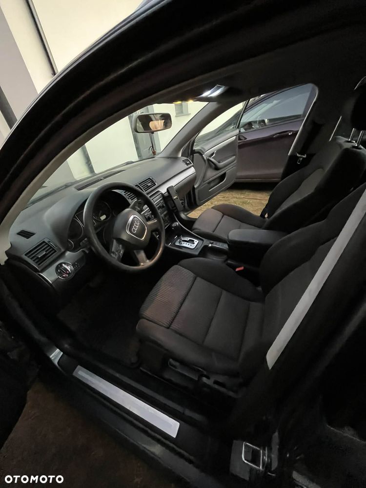 Audi A4 Avant 2.5 TDI Multitronic - 21