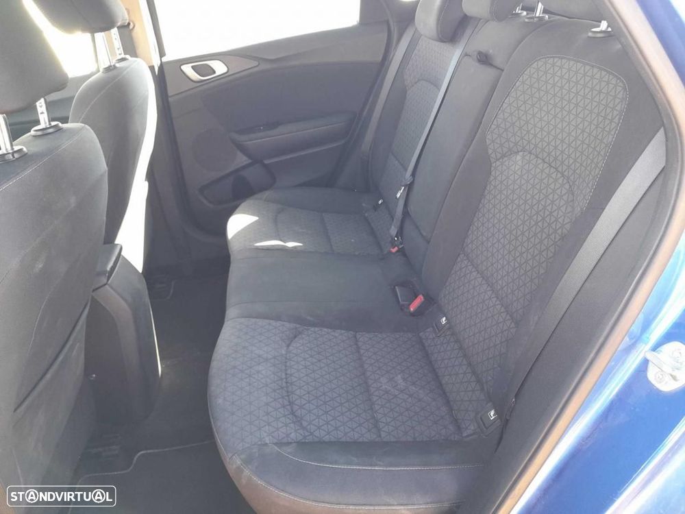 Kia Ceed 1.0 T-GDI Urban - 4