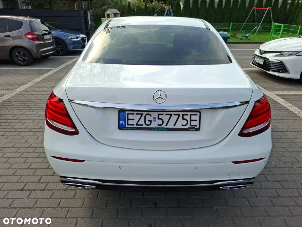 Mercedes-Benz Klasa E - 4