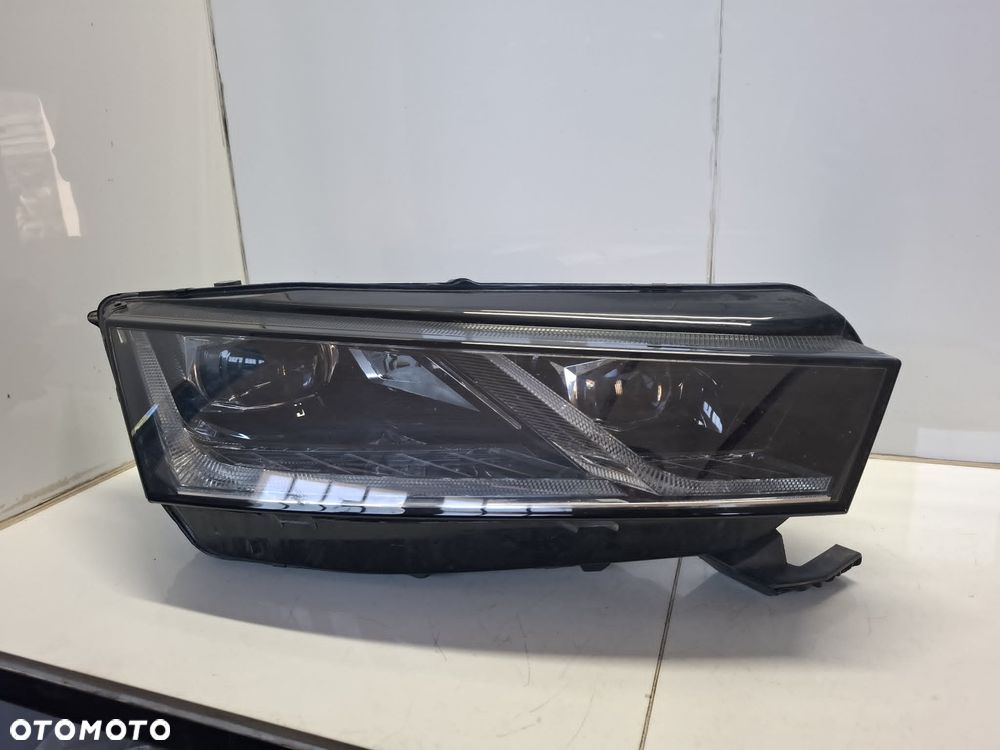 LAMPA PRZEDNIA PRZÓD PRAWA SKODA OCTAVIA 4 IV 19- FULL LED 5E4 5e4941016b