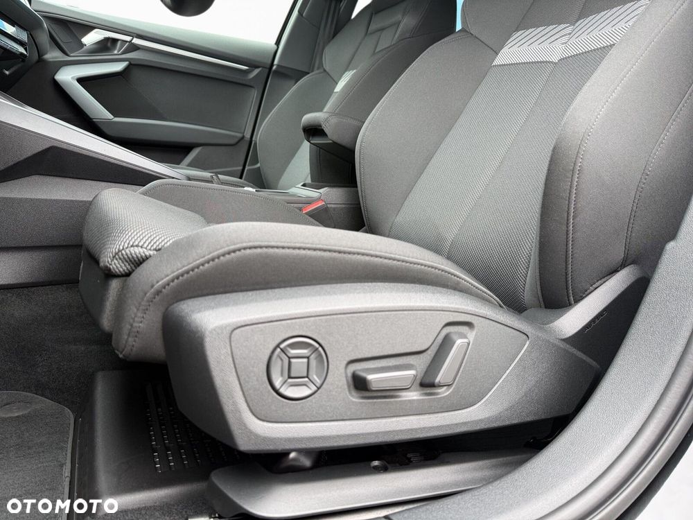 Audi A3 Limousine 35 TFSI mHEV S Line S tronic - 16